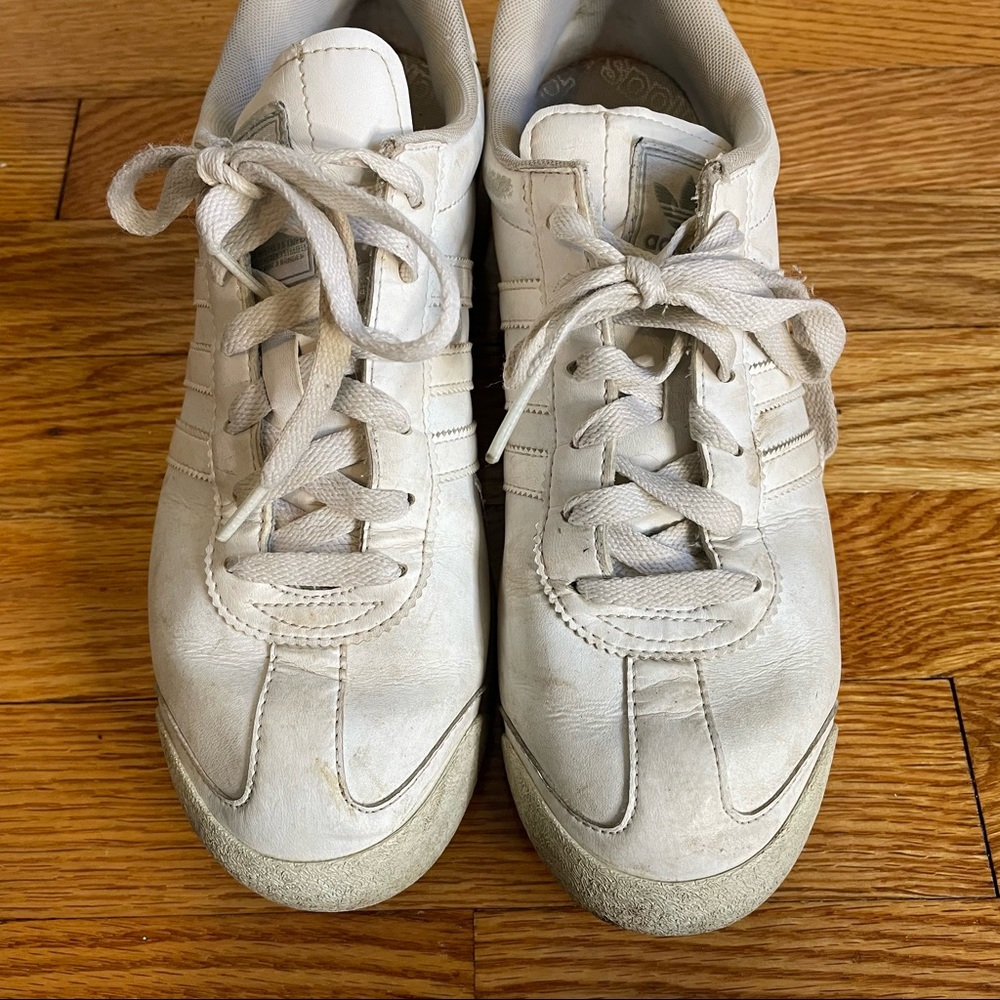 Adidas White Three Stripe Sneakers Size 7 - Picture 4 of 7